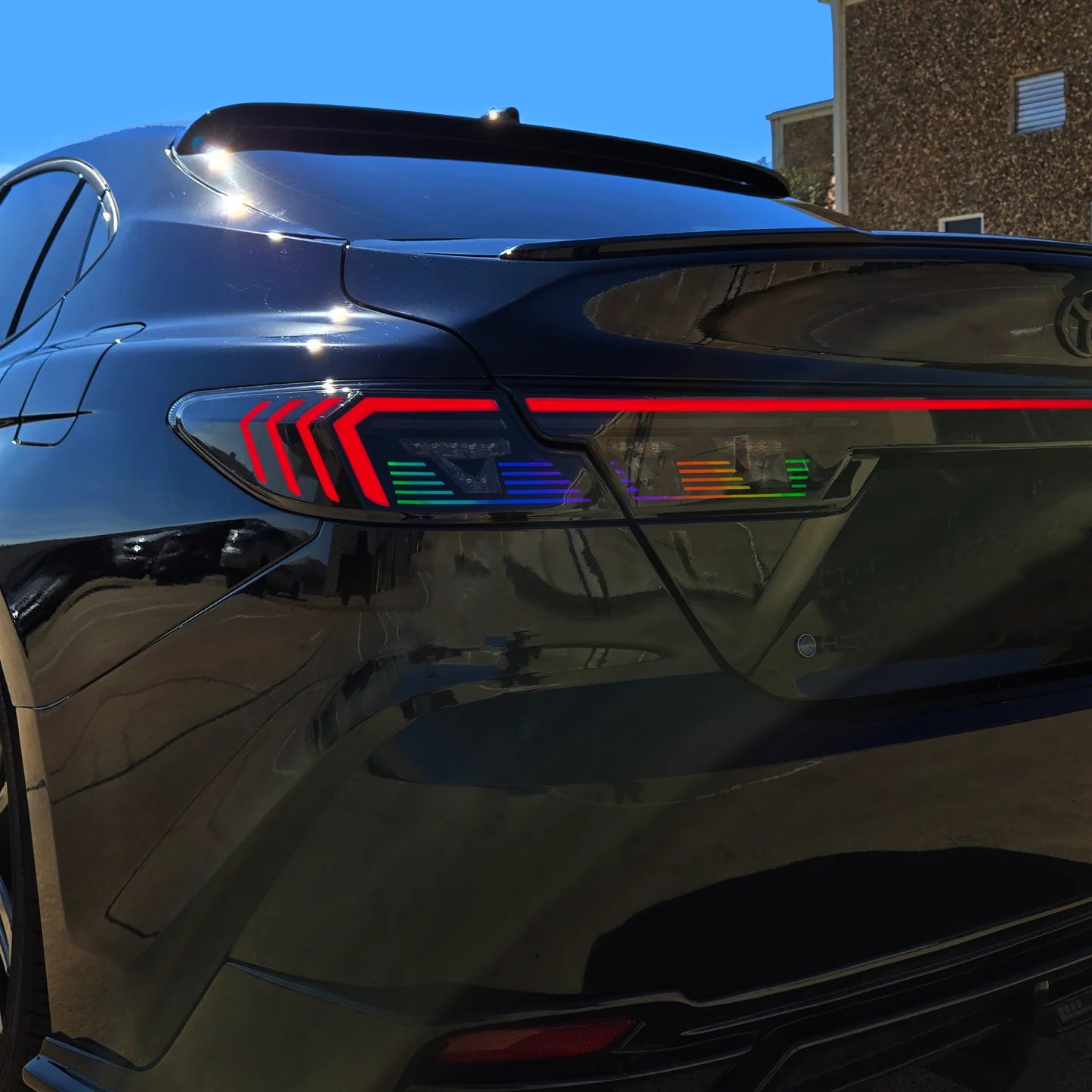 2025 Toyota Camry LED Tail Lights - The Retro Style