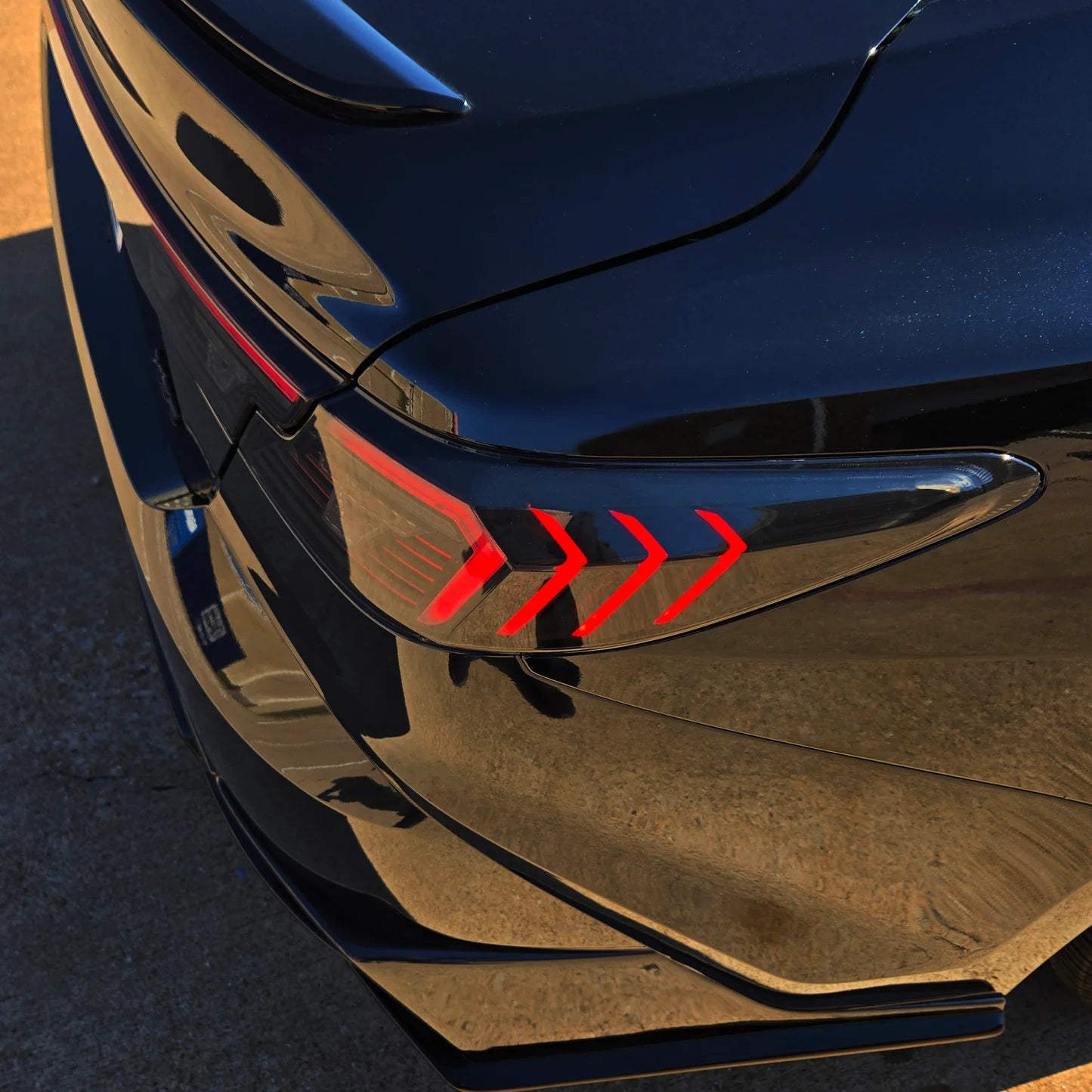 2025 Toyota Camry LED Tail Lights - The Retro Style