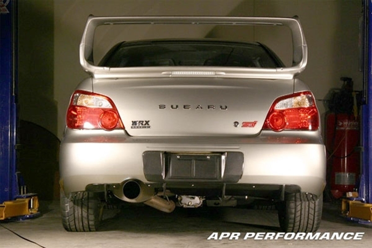 APR CARBON FIBER LICENSE PLATE BACKING: SUBARU IMPREZA WRX/STI 04-07