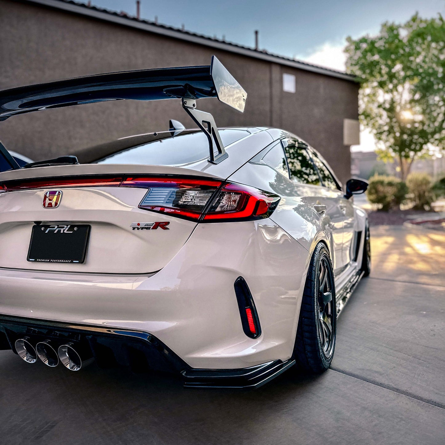 GT-style carbon fiber rear spoiler for 2023-2025 Honda Civic Type R