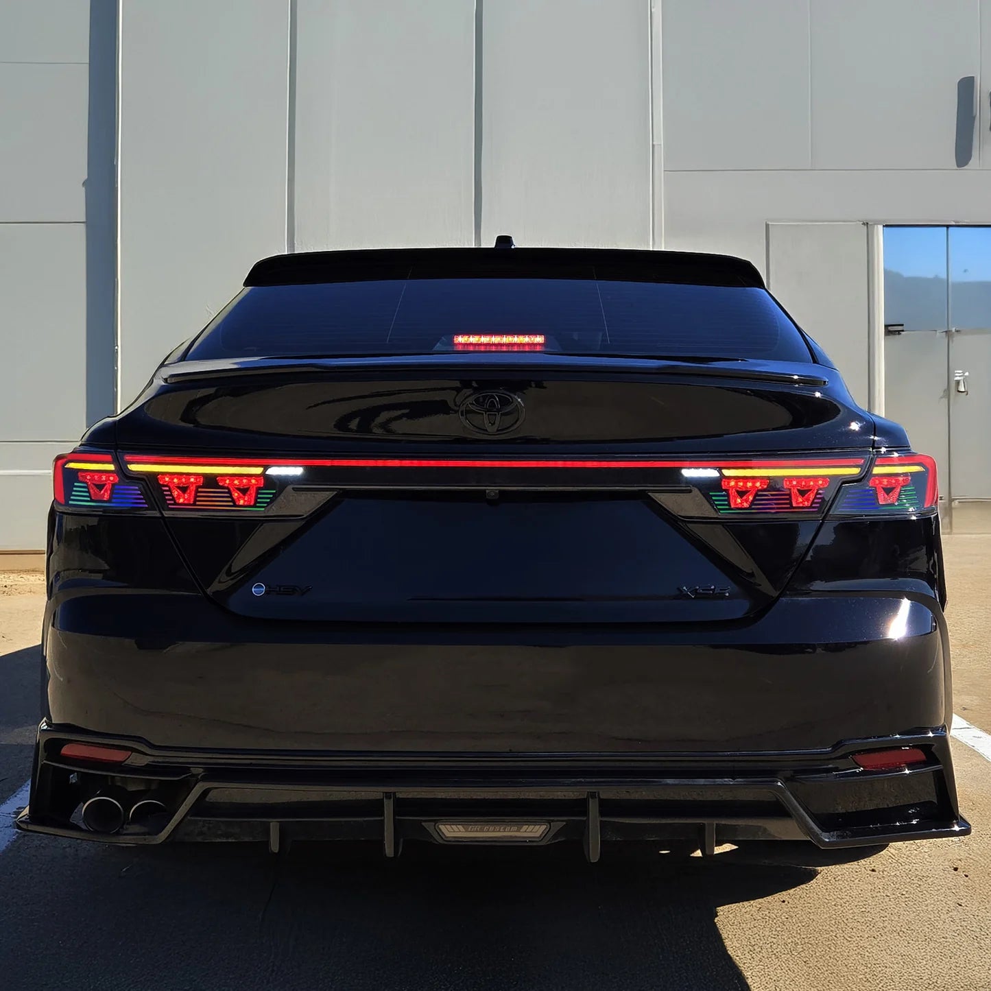 2025 Toyota Camry LED Tail Lights - The Retro Style
