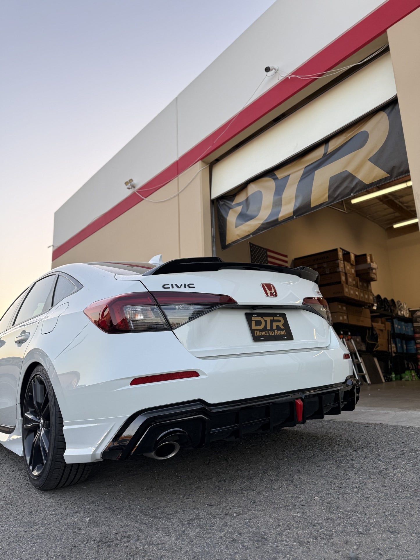 2022-25 Honda Civic 11th Gen Sedan Rear Diffuser - V2 By YOFER W/ SPLATS