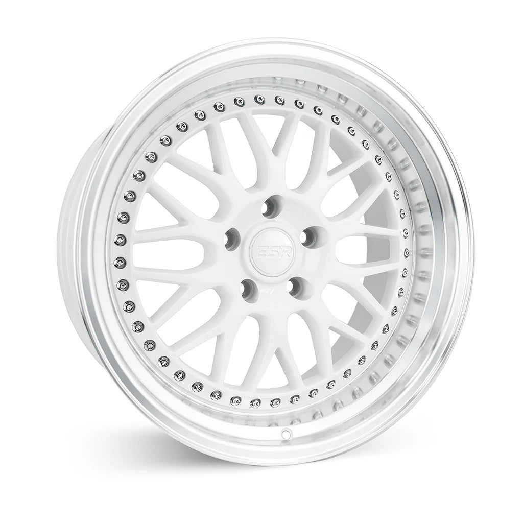 SR01 Gloss White -  18x8.5 5x114.3 +30