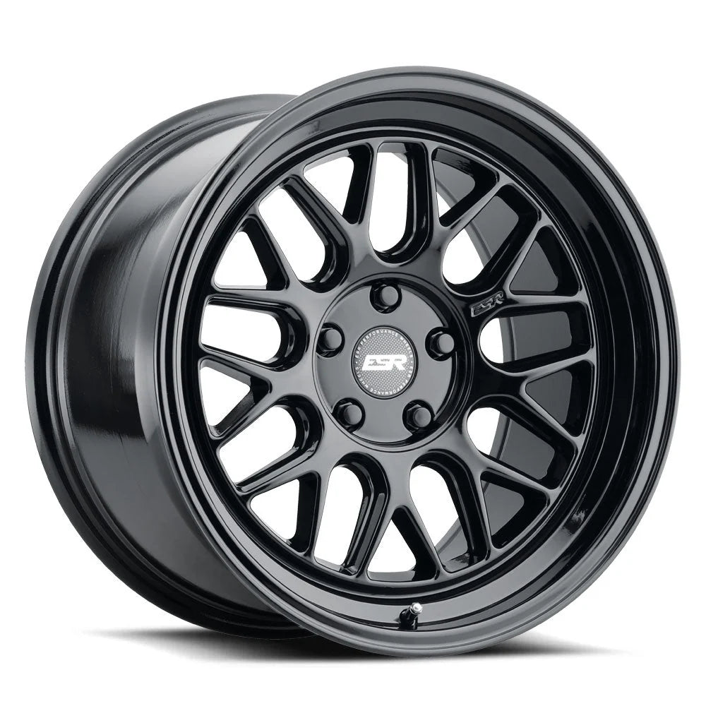 CR1 Gloss Black - 18x9.5 +22 5x114.3 72.6