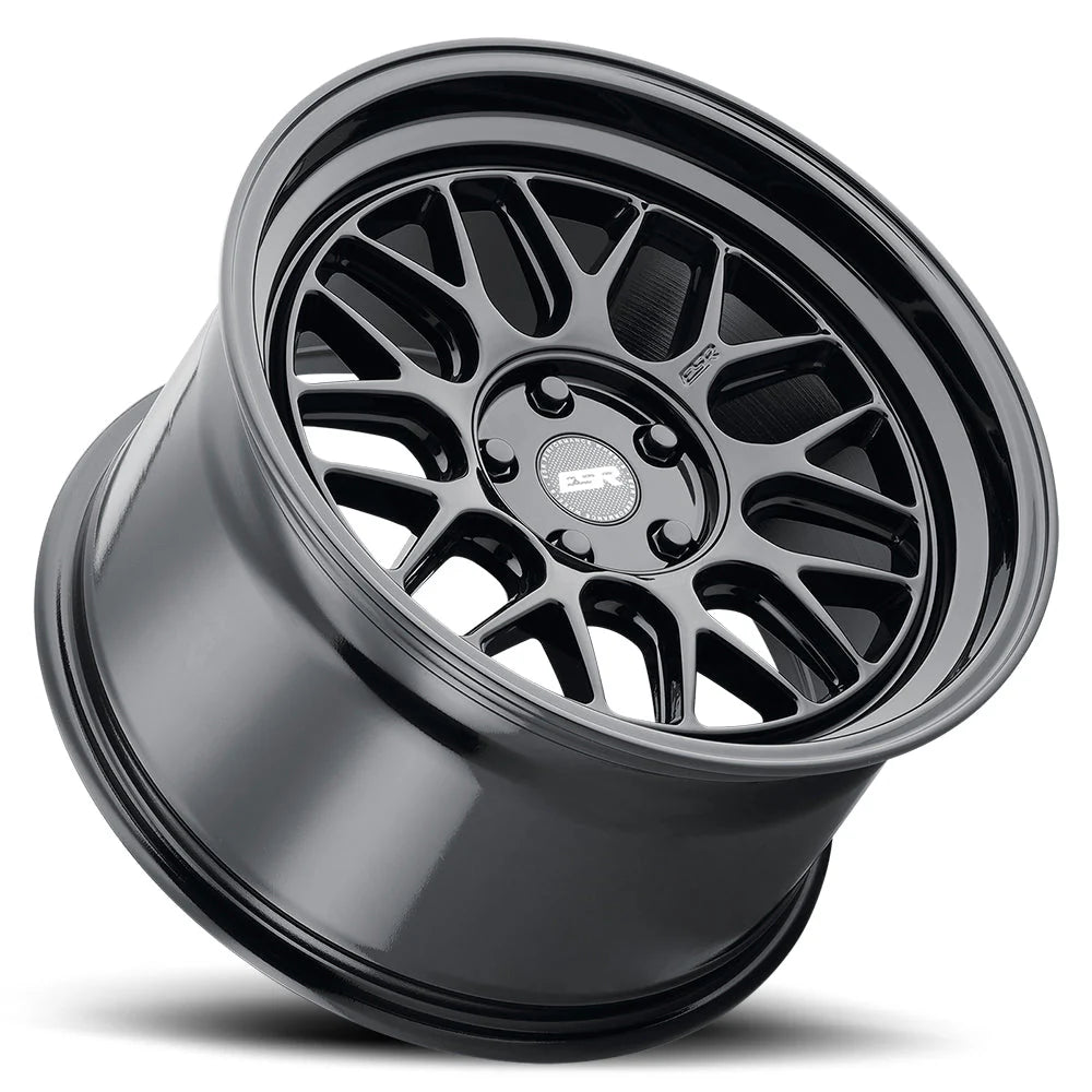 CR1 Gloss Black - 18x9.5 +22 5x114.3 72.6