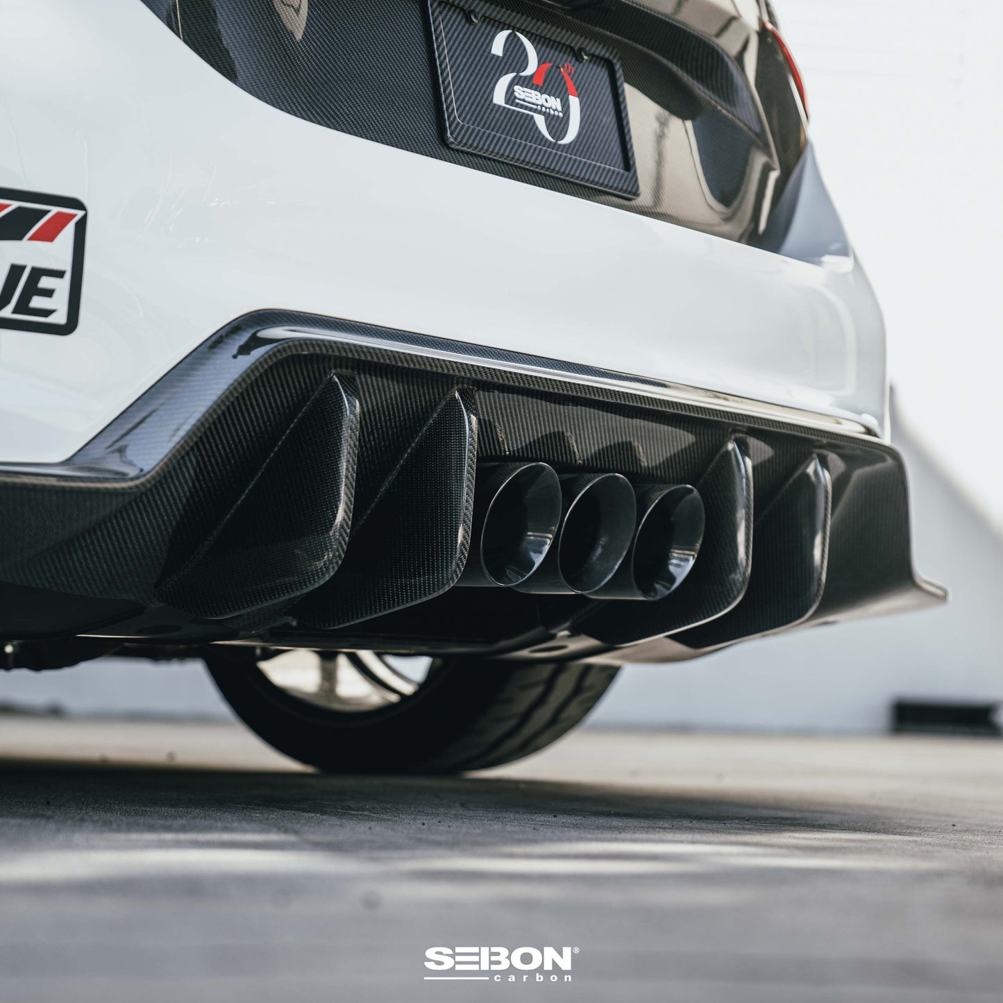 MB-style carbon fiber rear diffuser for 2023-2025 Honda Civic Type R